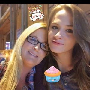 Meet your Posher, Gidget